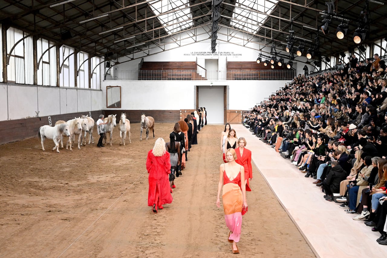 PARIS, FRANCE - MARCH 06: (EDITORIAL USE ONLY - For Non-Editorial use please seek approval from Fashion House) Models walk the runway during the Stella McCartney Womenswear Fall Winter 2023-2024 show as part of Paris Fashion Week on March 06, 2023 in Paris, France. (Photo by Stephane Cardinale - Corbis/Corbis via Getty Images)