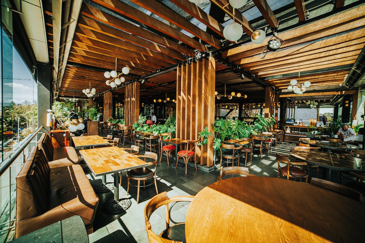 Tauro Steak House, restaurante de carnes en la Zona Rosa de Bogotá