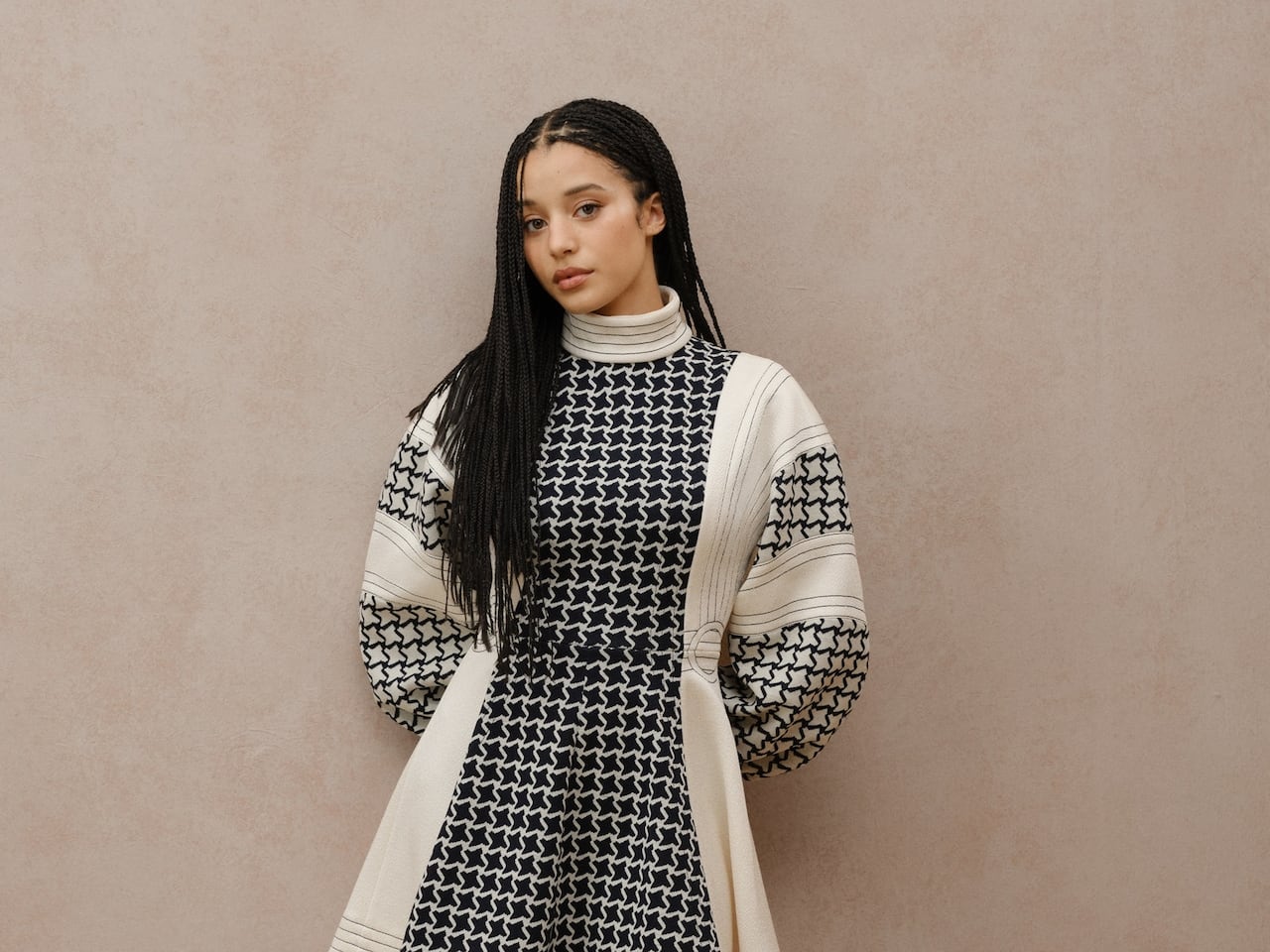 Chase Infiniti: el nuevo rostro que redefine el lujo en Louis Vuitton