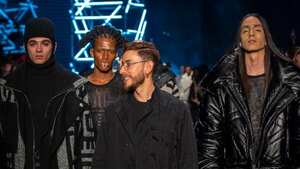 Diseñador Humberto Cubides en la presentación de su colección PAKAL AW de la marca Cubel, durante Bogotá Fashion Week 2021