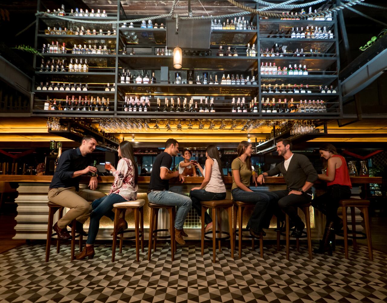 Bar
