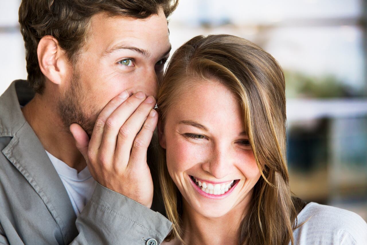 10 frases para excitar a una mujer