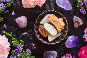 Astrología y cristales. (Getty)