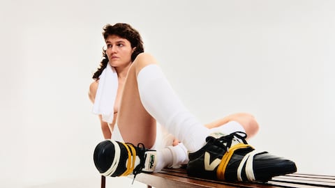 Un clásico deportivo con actitud: VEJA y Magliano presentan su nueva Panenka