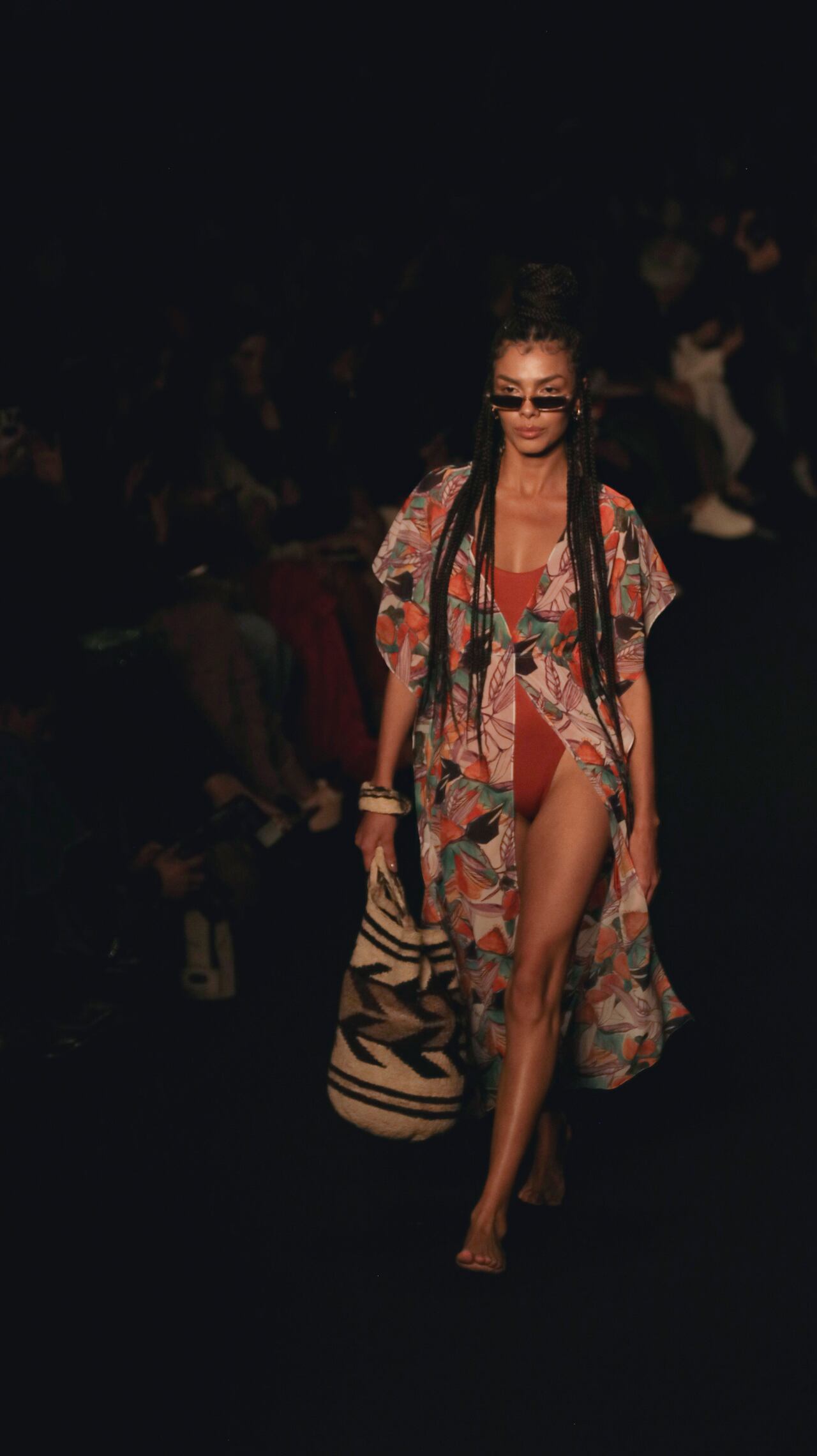 Pasarela Carolina Estefan presentando su colección Paloemango en Bogotá Fashion Week 2022