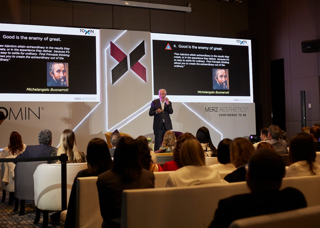 Arthur Swift es un cirujano plástico certificado que explicó los avances de la toxina botulínica para el rejuvenecimiento facial.