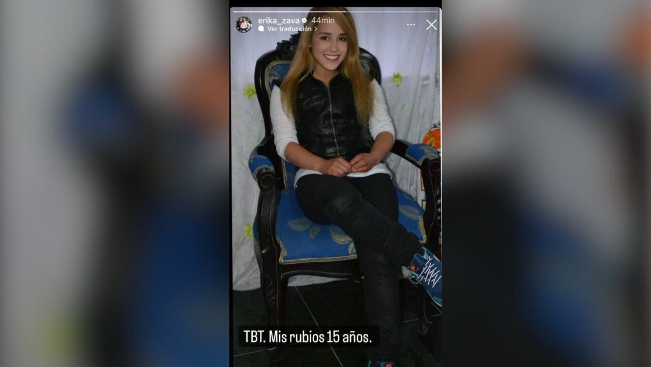 Érika Zapata compartió en sus historias de Instagram una foto de cuando tenía 15 años.