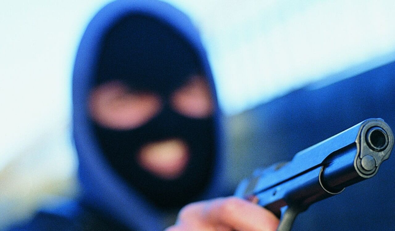 Con pistola en mano, los delincuentes ya cometen hurto en plena luz del día y a la vista de todo el mundo