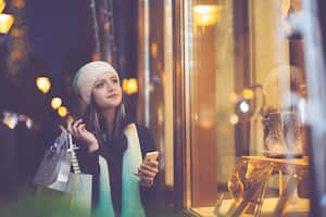 Winter shopping season