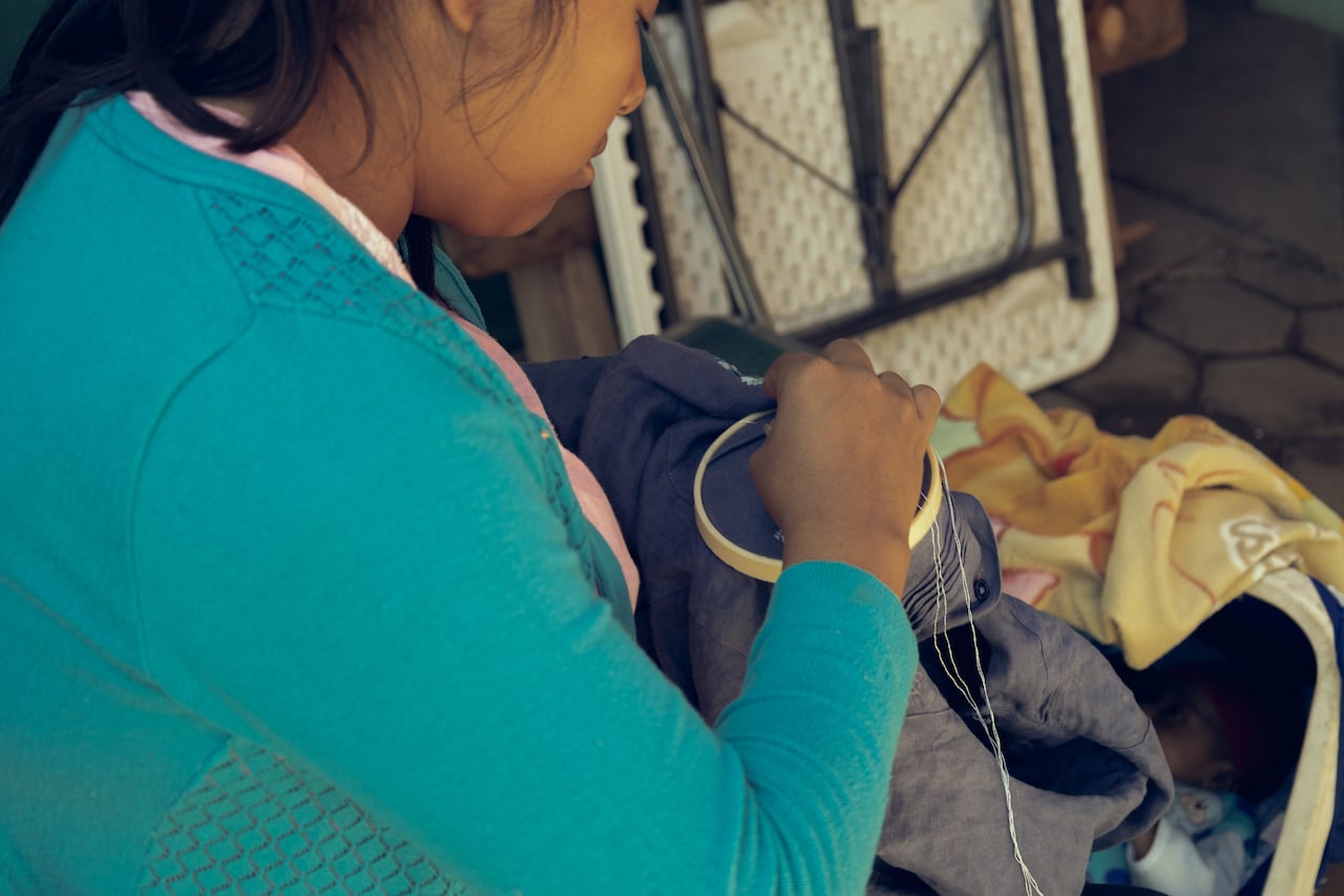 Proyecto "Historias hechas a mano" de Juan Pablo Socarrás, Coca Cola y  la Corporación Mundial de la Mujer