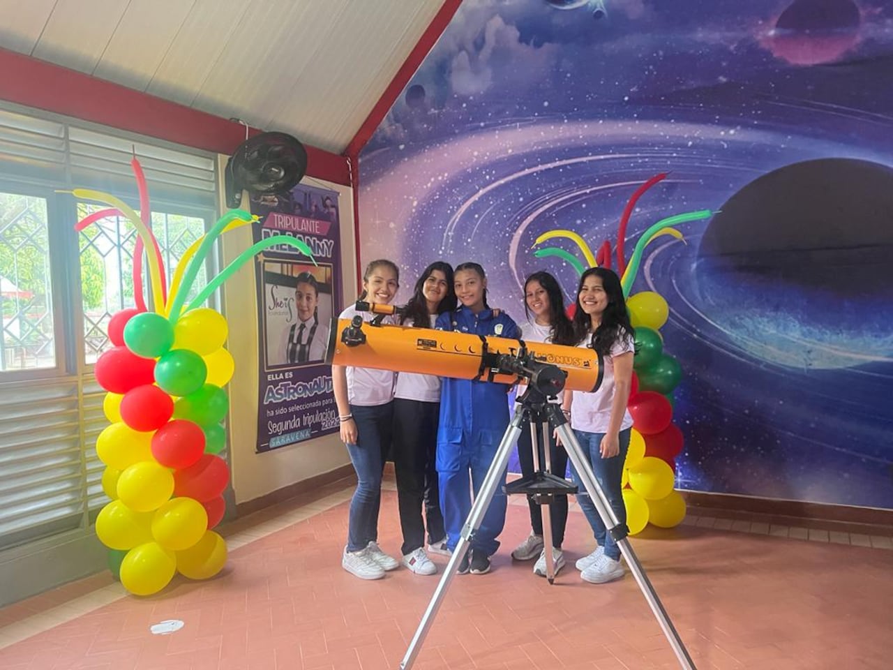 Melanny Yuliana González Cabrera, tripulante de la segunda misión del programa “Ella es Astronauta” de la Fundación She Is, inauguró la primera sala espacial del piedemonte llanero