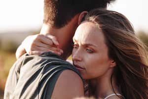 Las relaciones de pareja tienen algunos problemas graves que dan para una separación.