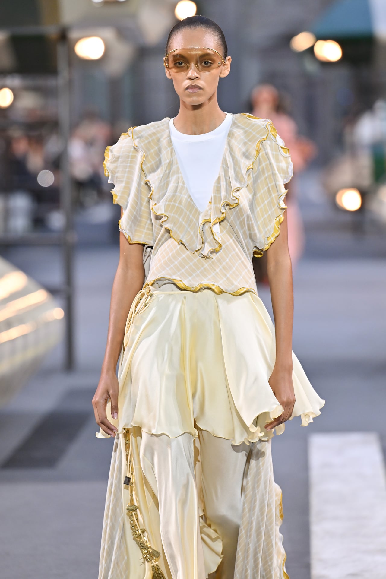 Louis Vuitton - Runway - Paris Fashion Week - Womenswear Spring/Summer 2027