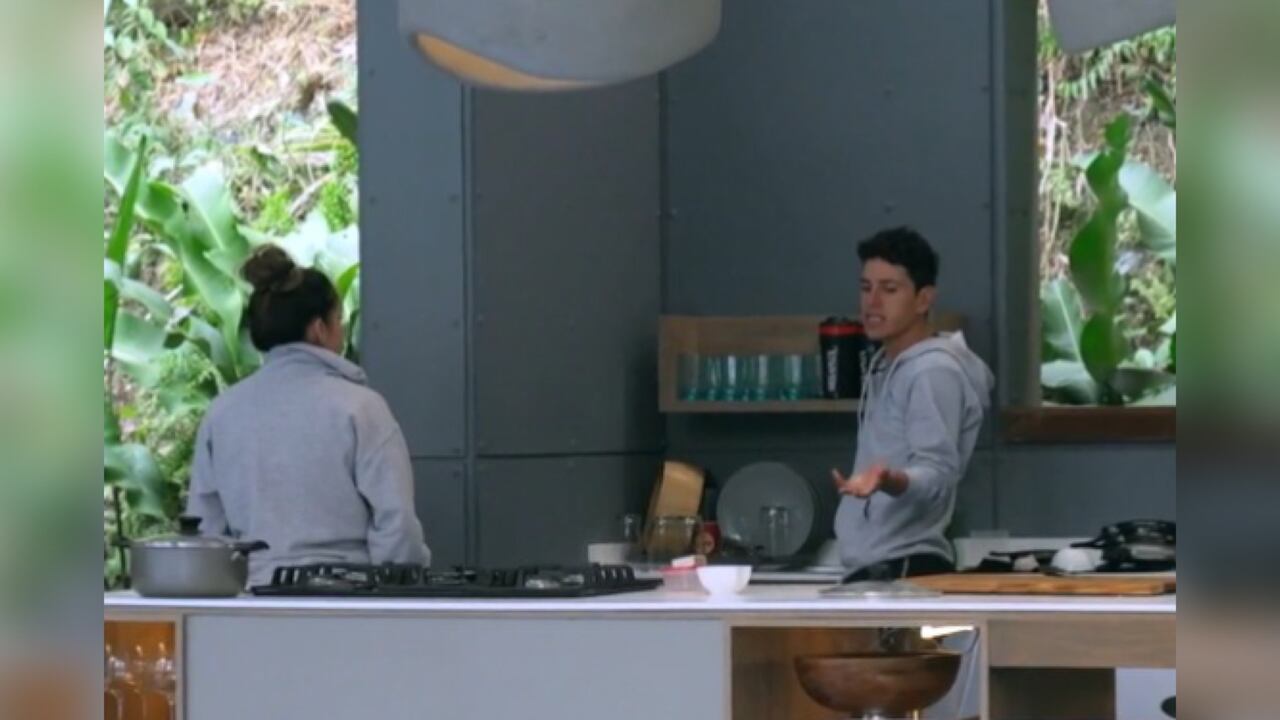 Discusión en el equipo Beta. "El Desafío The Box", segundo capítulo, Canal Caracol