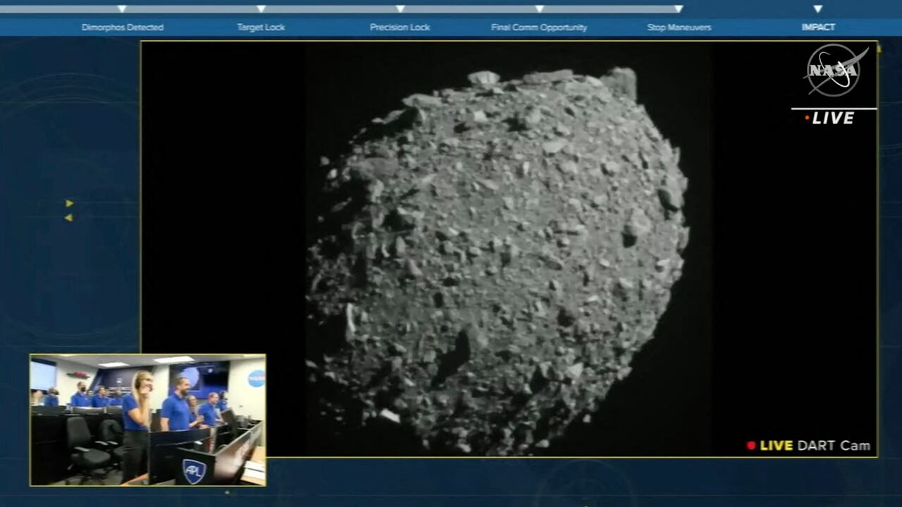 Momentos de tensión se vivieron en La Nasa en el momento previo al impacto de la misión.