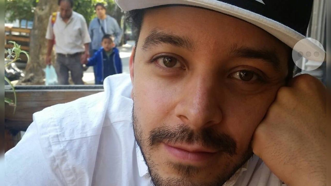 Así luce actualmente Rafael Londoño, quien interpretó a 'Pipe' en 'Padres e hijos'.