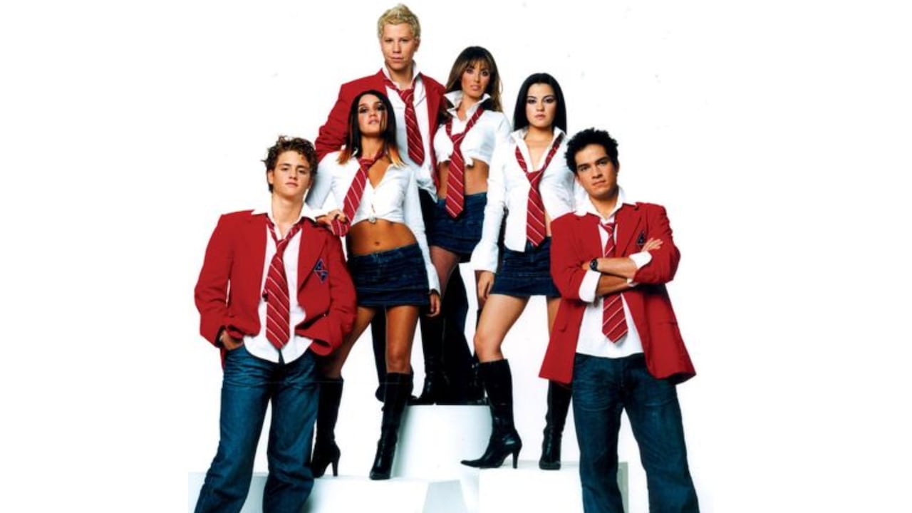 RBD en 2006 con todos sus integrantes al inicio de su carrera