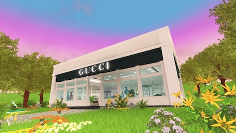 TIende de Gucci en el metaverso de Roblox.