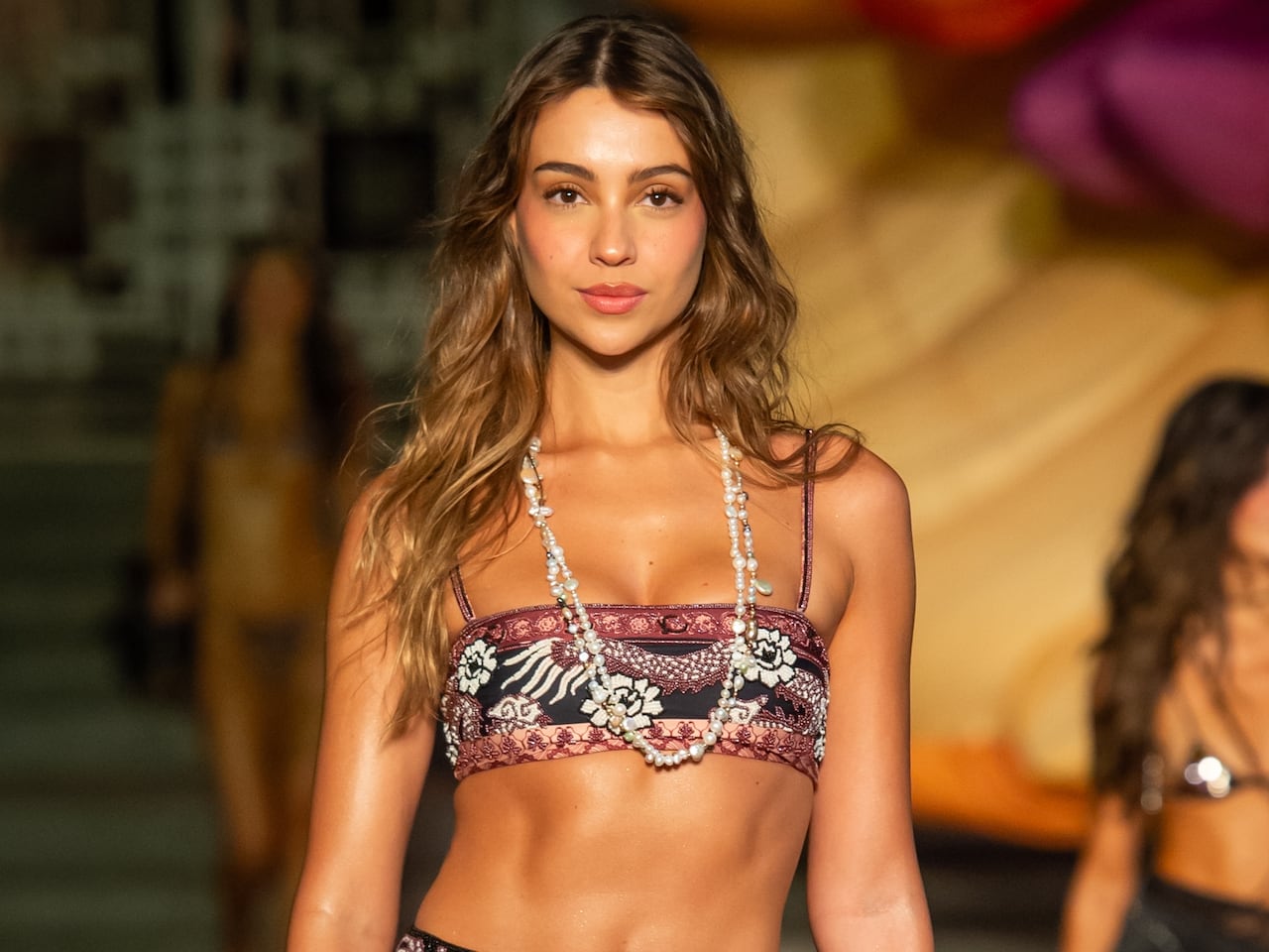 Pasarela inaugural de Colombiamoda 2025 a cargo de Agua Bendita