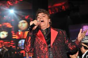 LAS VEGAS - NOVEMBER 04:  Honoree Juan Gabriel performs onstage at the 2009 Person Of The Year Honoring Juan Gabriel at Mandalay Bay Events Center on November 4, 2009 in Las Vegas, Nevada.  (Photo by Rodrigo Varela/WireImage)