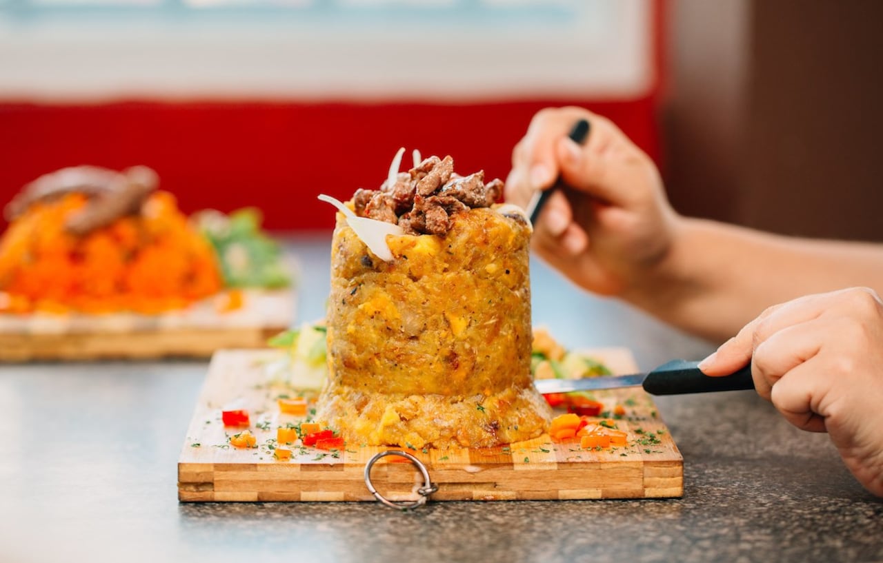 Mofongo en el restaurante : Mampostéalo SteakHouse & K'ffee, Bayamón Puerto Rico