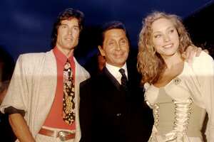 ROME, ITALY - MAY: Italian fashion designer Valentino, whose real name is Valentino Garavani, Ronn Moss and guest attend a party celebrating Valentino's  30-year career on May, 1991 in Rome, Italy. (Photo by Franco Origlia/Getty Images)