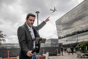 Juan Diego Alvira Pasaportes