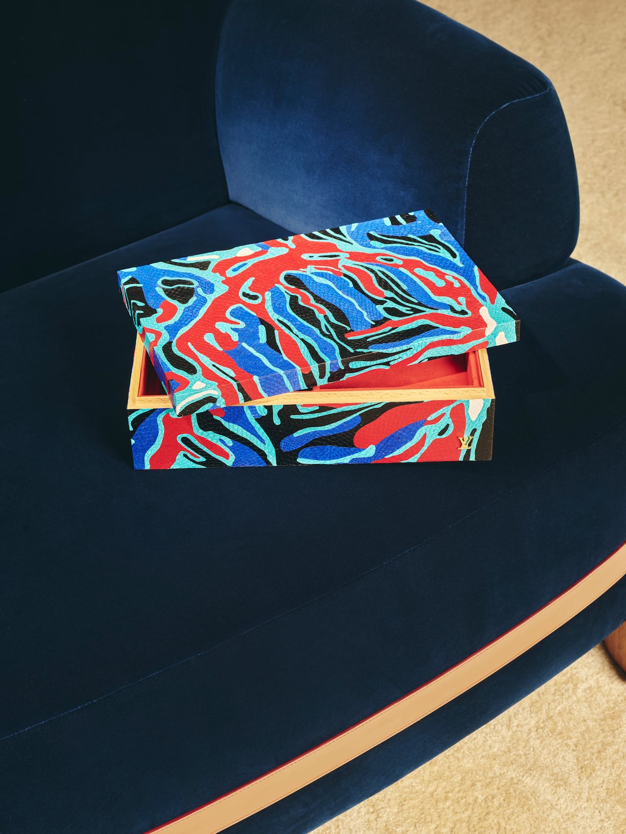 Louis Vuitton revela las nuevas colecciones Objets Nomades, junto a sus baúles icónicos