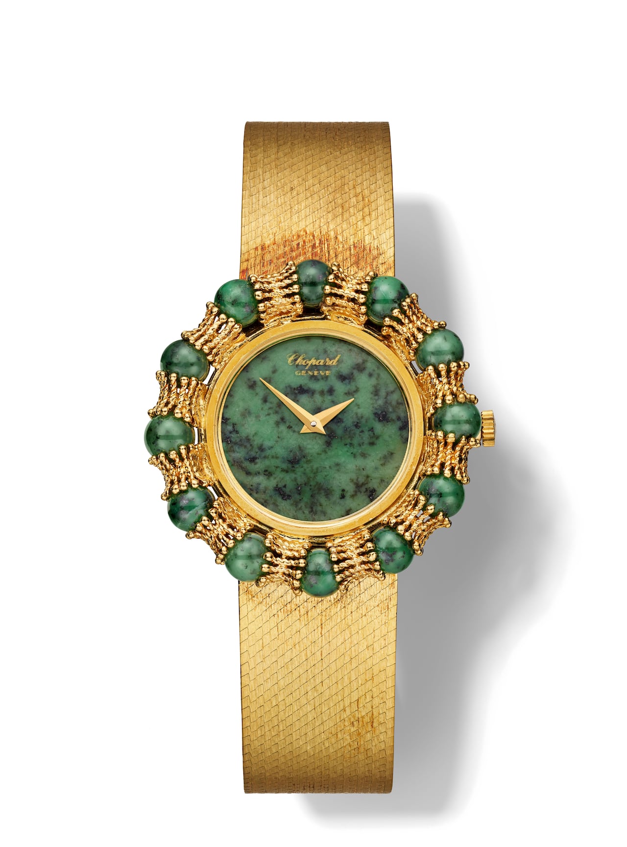 Reference D 6143 (116143)
1970 Ladies' wristwatch, yellow gold, nephrite jade dial, cabochon, set bezel,
Milanese mesh bracelet, 7 3/4, line mechanical movement