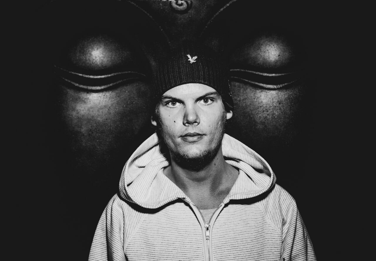 Avicii murió a los 28 años mientras estaba de vacaciones en Omán.