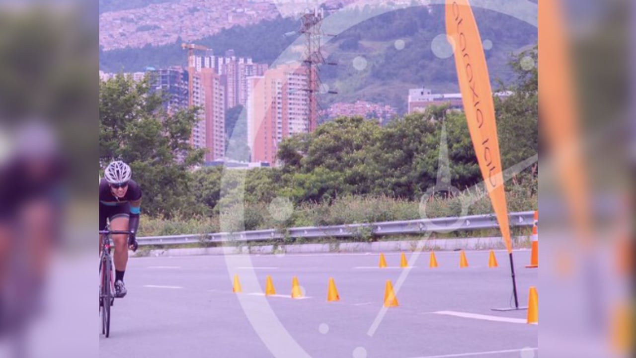 Prueba durante el campamento de Antioquia en Bici para la selección del equipo Mujeres Antioquia - Orgullo Paisa.