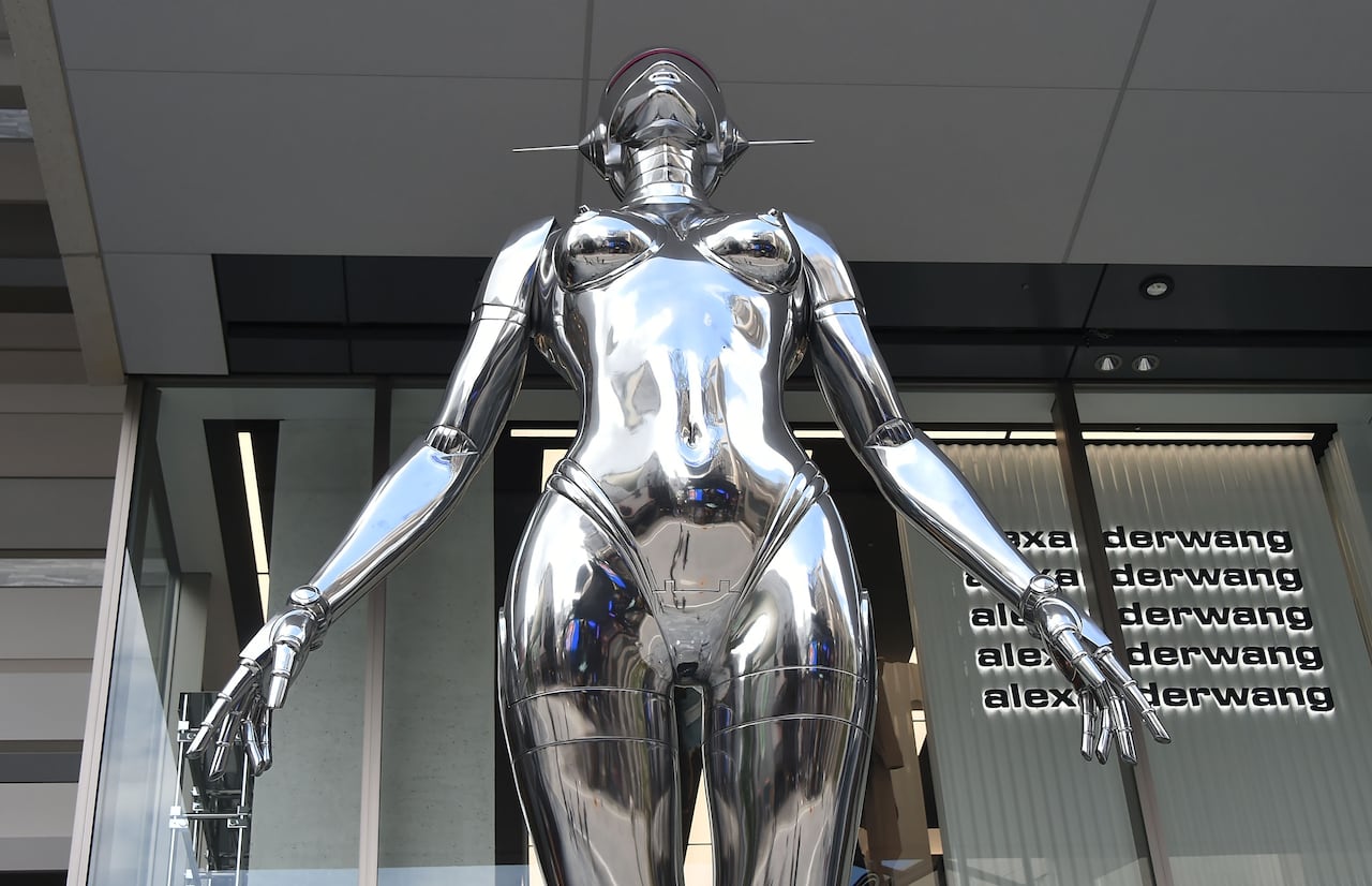 "Sexy Robot Floating"