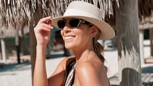 Carolina Soto no para sus vacaciones y recibe un millonario regalo