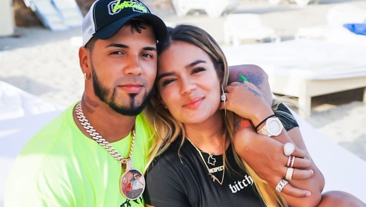 Karol G desarchivó varias publicaciones en su cuenta de Instagram donde aparecía junto a su expareja Anuel AA.
