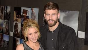 BARCELONA, SPAIN - JANUARY 25: Shakira (L) and Gerard Pique (R) attend the 'Festa De Esport Catala 2016 awards' on January 25, 2016 in Barcelona, Spain. (Photo by Robert Marquardt/Getty Images)
