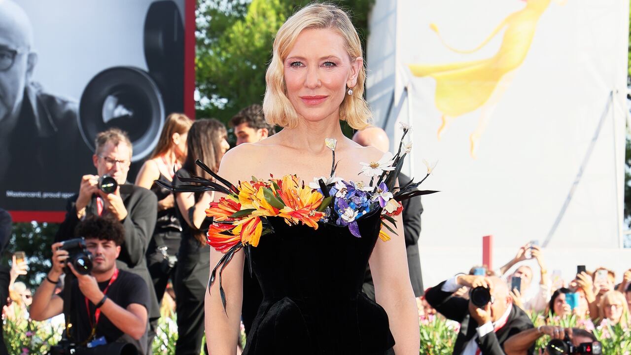VENICE, ITALY - SEPTEMBER 01: Cate Blanchett attends the "Tar" red carpet at the 79th Venice International Film Festival on September 01, 2022 in Venice, Italy. (Photo by Ernesto Ruscio/Getty Images)