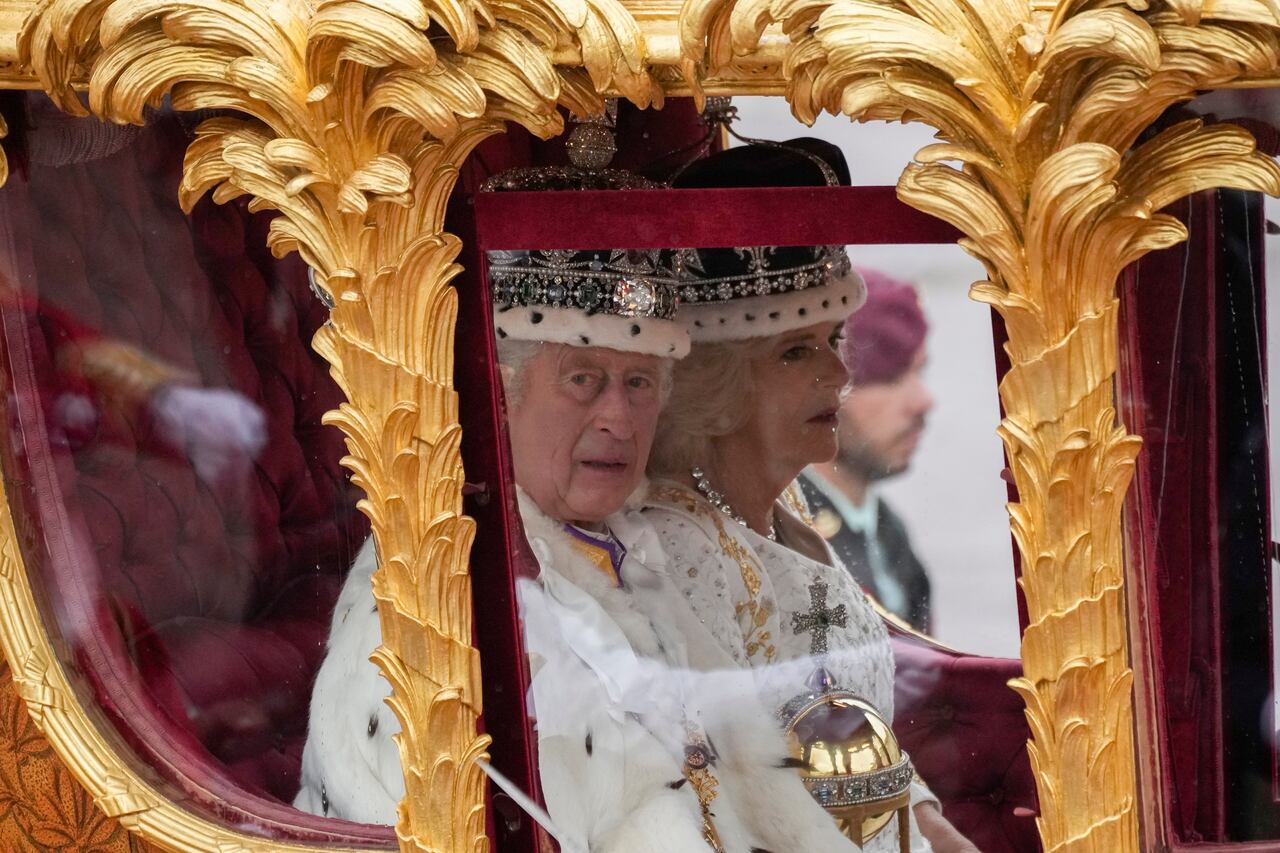 Carlos III y Camila Parker en la coronación