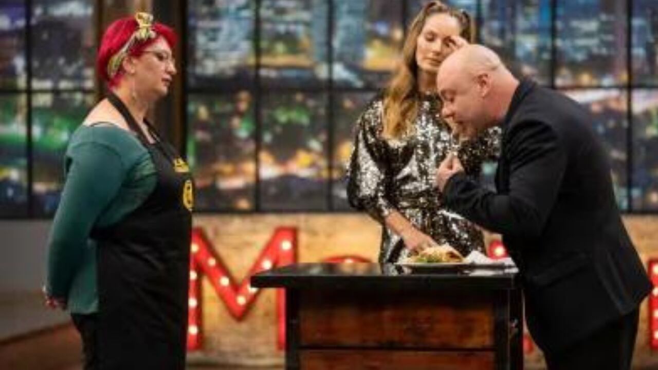 La humorista conocida como 'La Cata Con Botas' es la más reciente eliminada de la competencia.