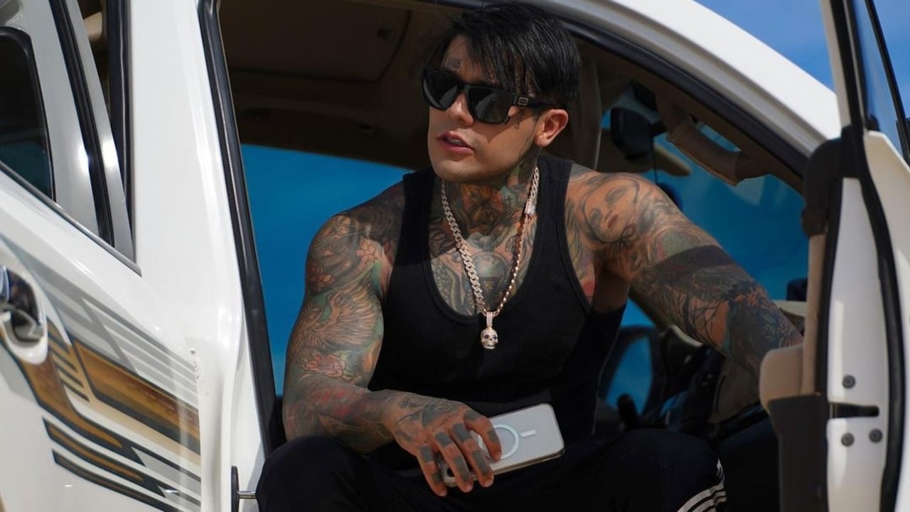 Yéferson Cossio publicó foto de cuando tenía 17 años y no lo reconocen