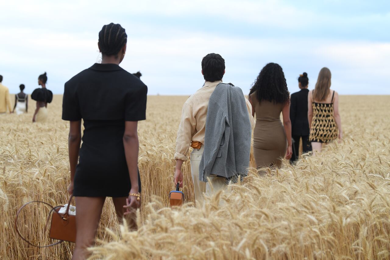 Jacquemus Spring-Summer 2021 Show