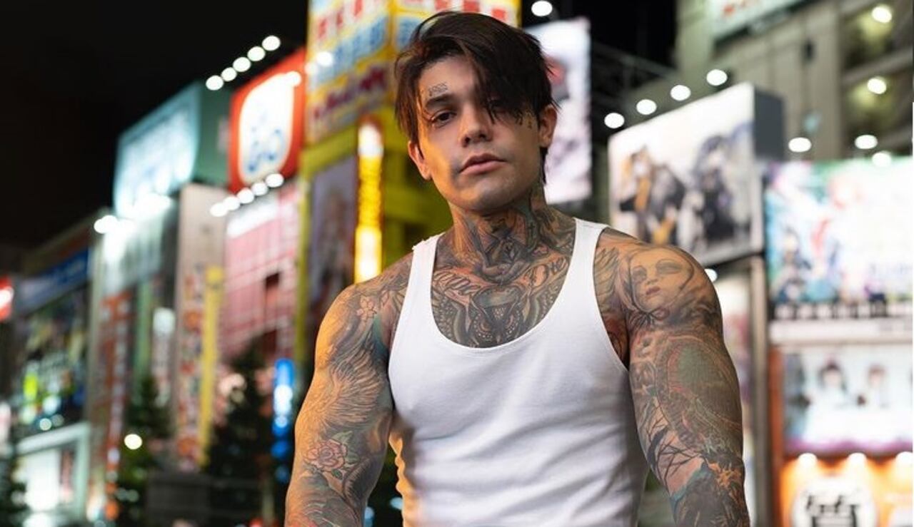 Yéferson Cossio en Akihabara, Tokyo, en Japón.
