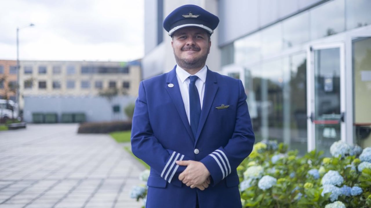 Uno de los sueños que tuvo Francisco Ossa desde niño fue el de ser piloto de avión.