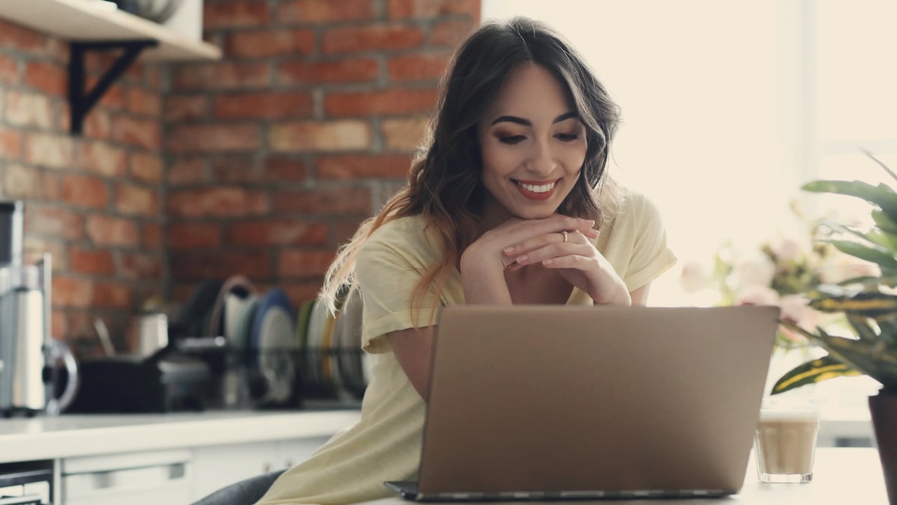 Consejos de expertos para disfrutar mucho más de la intimidad virtual