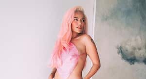 Las nuevas curvas de Karol G no dejan de ser tendencia.