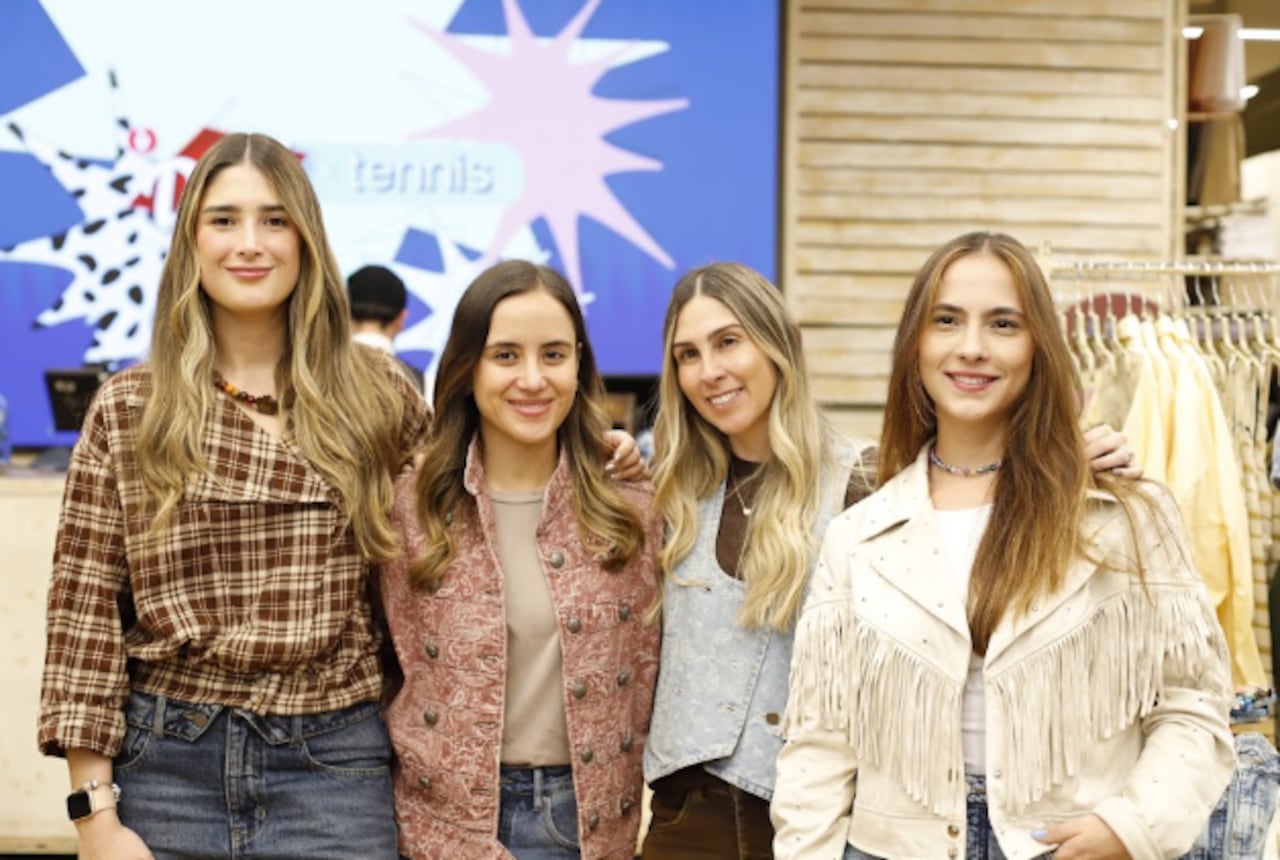 Tennis y Dux: dos mundos, una nueva forma de estrenar