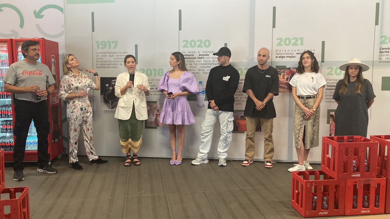 Coca-Cola inaugura el primer Mercado de moda circular, innovación en Colombiamoda