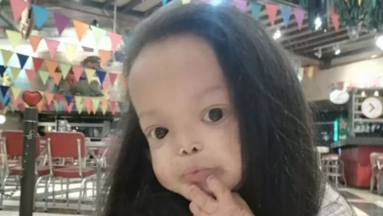 Diana Carolina Moreno- la mujer más pequeña de Colombia
@dianacarolinamorenobondano