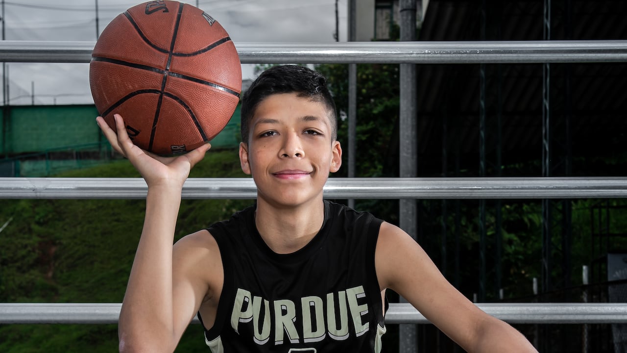 Juan José Sánchez, un niño de Manizales que aspira a ser uno de los mejores jugadores de baloncesto en el mundo