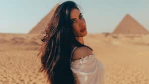 La presentadora recordó su viaje a Egipto con fotos en su Instagram. Foto: Instagram @jessicacedielnet.