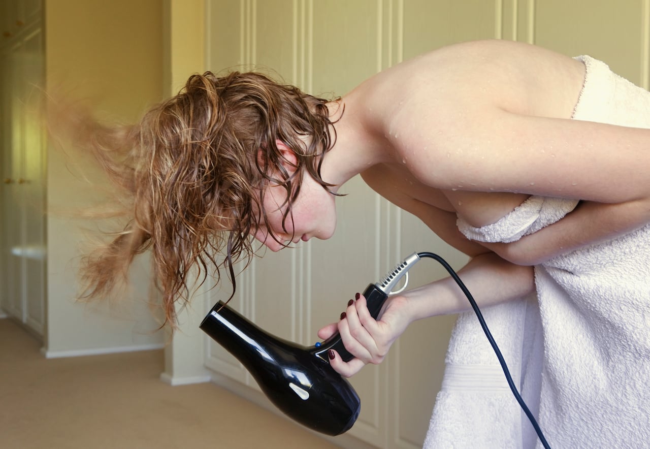 El secador de cabello hace parte de la rutina de belleza de muchas personas.